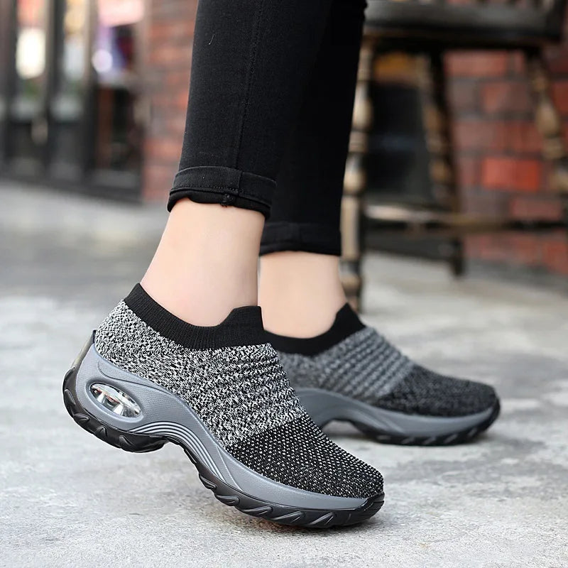 Spring Summer Women Sneakers Fashion Breathable Mesh Casual Shoes Platform Sneakers For Women Black Sock Sneakers Shoes