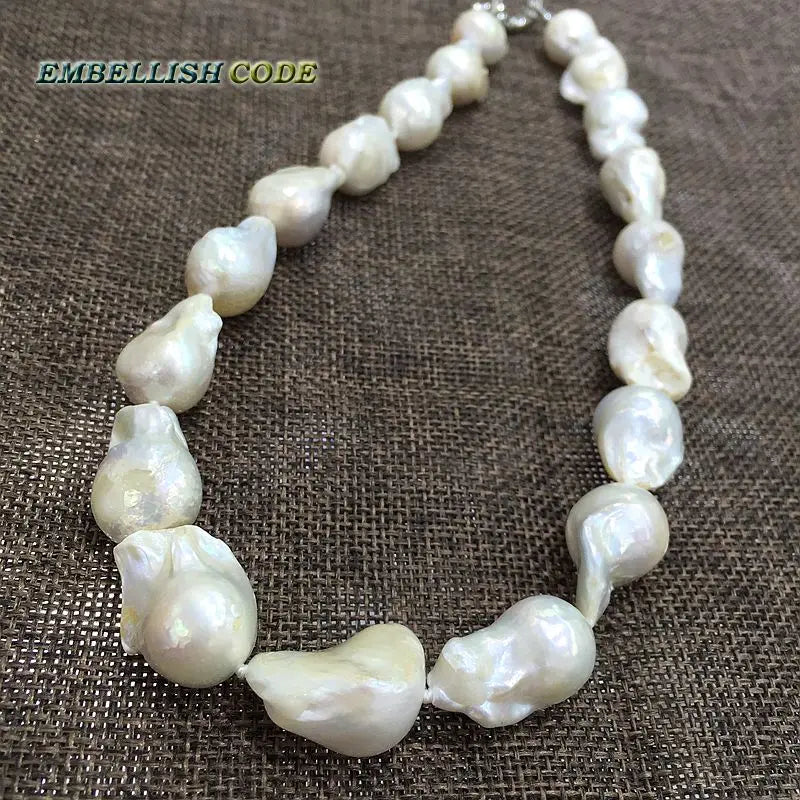 Selling Well White Color Large Size Tissue Nucleated Flame Ball Shape Baroque Pearl Necklace Freshwater 100% Natural Pearls