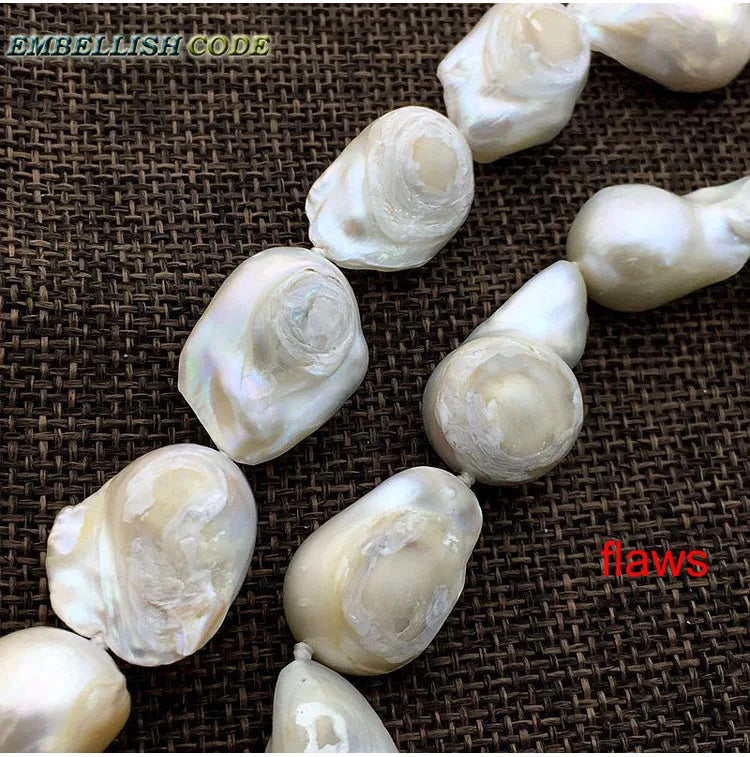 Selling Well White Color Large Size Tissue Nucleated Flame Ball Shape Baroque Pearl Necklace Freshwater 100% Natural Pearls