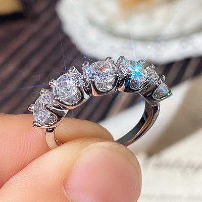 Hot Selling Single Row Imitation Moissanite Rings for Women Elegant Crystal Silver Color Rings for Wedding Jewelry Size 6-10