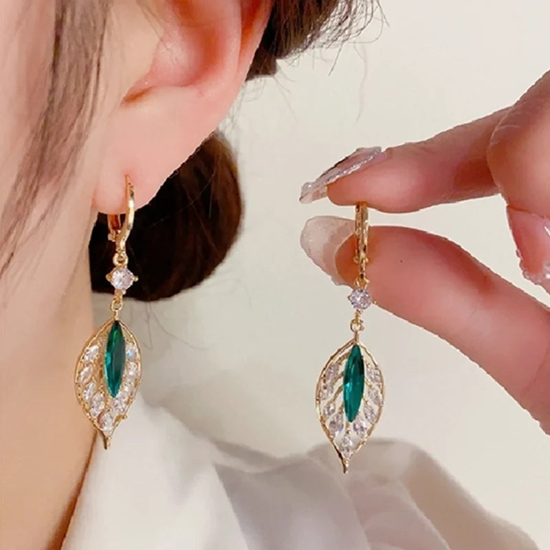 Light Luxury Green Zircon Earring Female Fashion Atmosphere Crystal Leaf Earrings Party Anniversary Jewelry Bijoux Gift Hot Sale