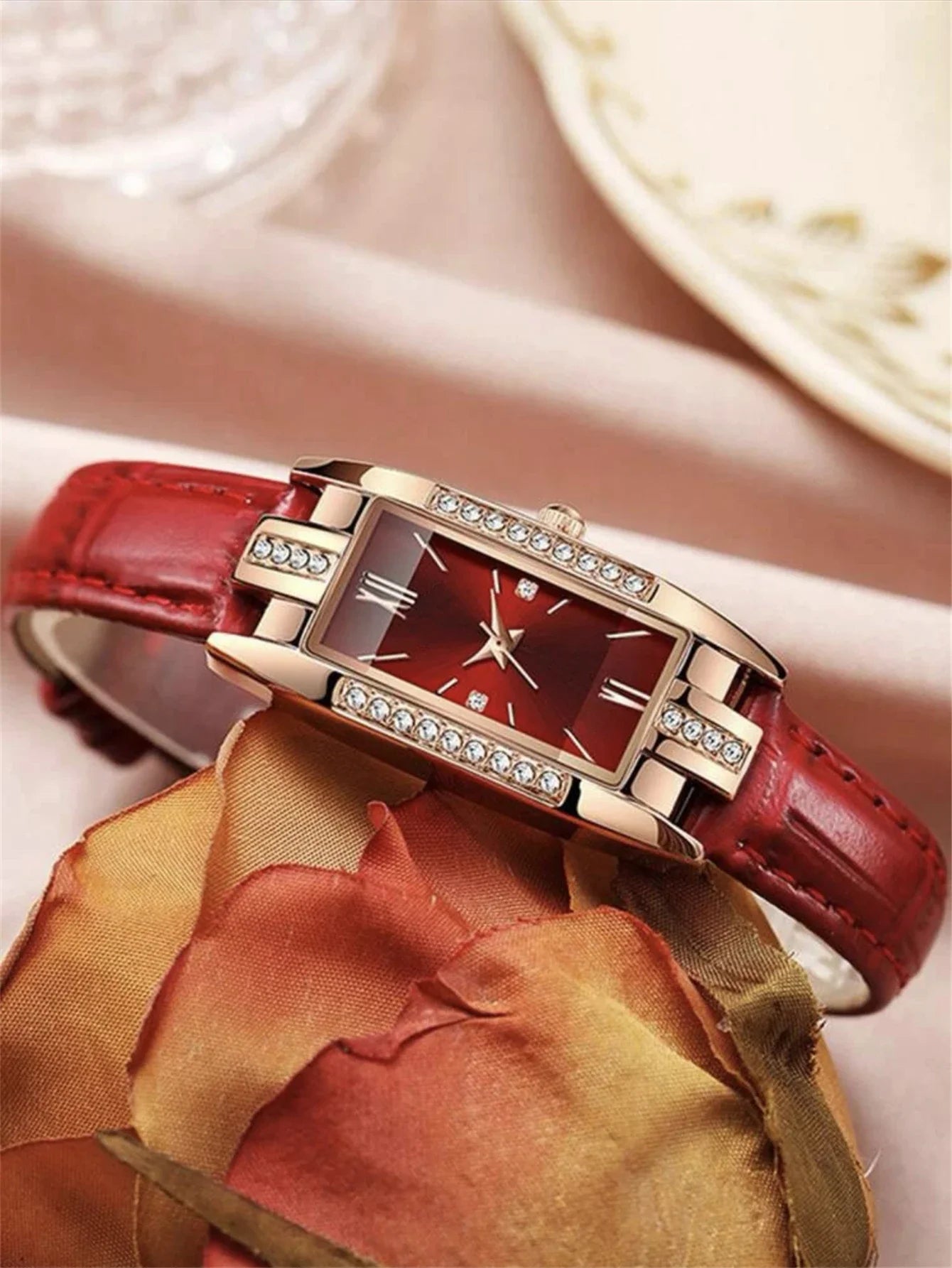 5PCS Set Fashion Women Rectangle Watches Ladies Business Green Leather Quartz Watch Womens Necklace Earrings Bracelet Wristwatch