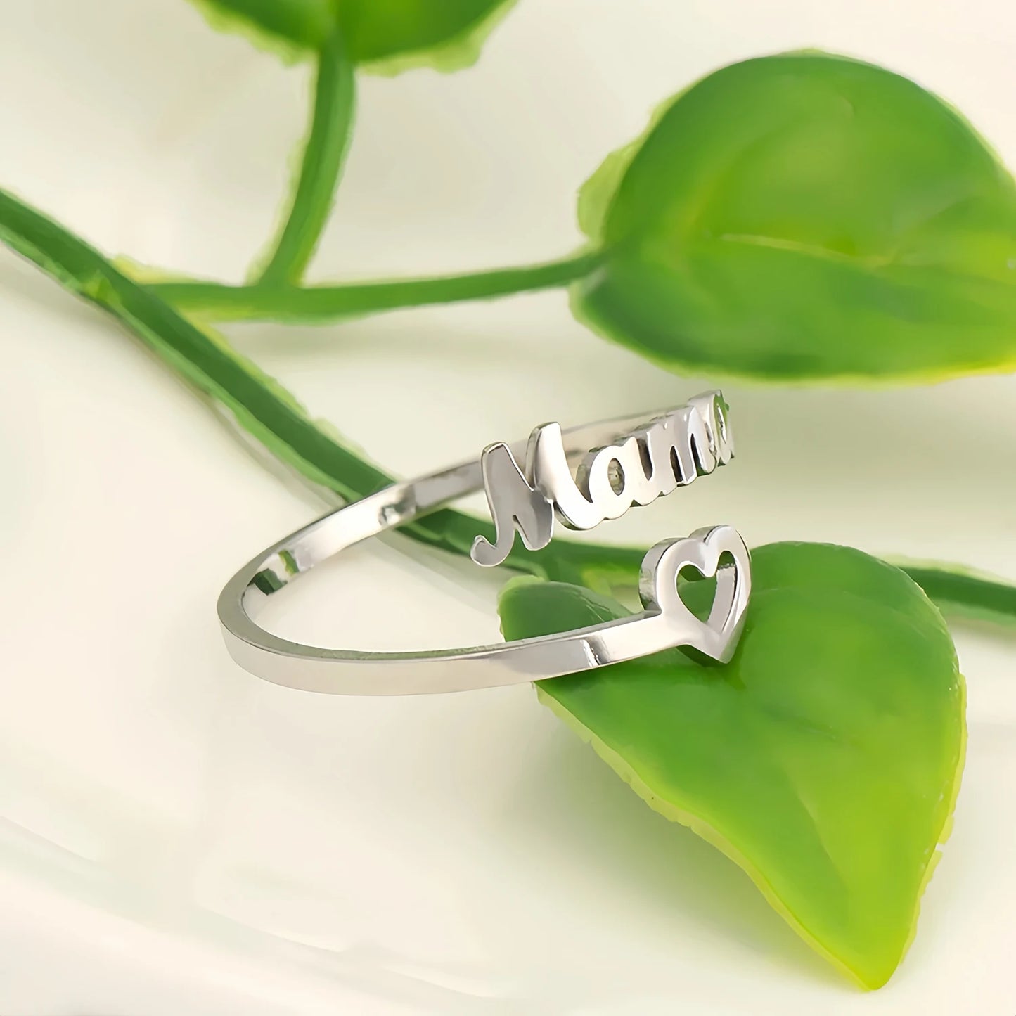 The Word MAMA Stainless Steel Ring, The Best Gift for Mothers on Mother's Day