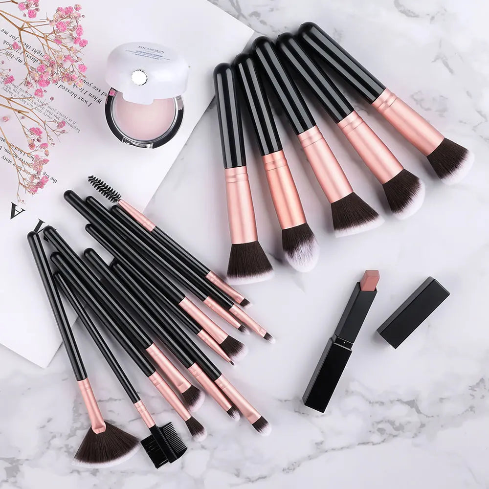 8/16Pcs Soft Fluffy Makeup Brushes Set For Cosmetics Foundation Blush Powder Eyeshadow Kabuki Blending Makeup Brush Beauty Tool