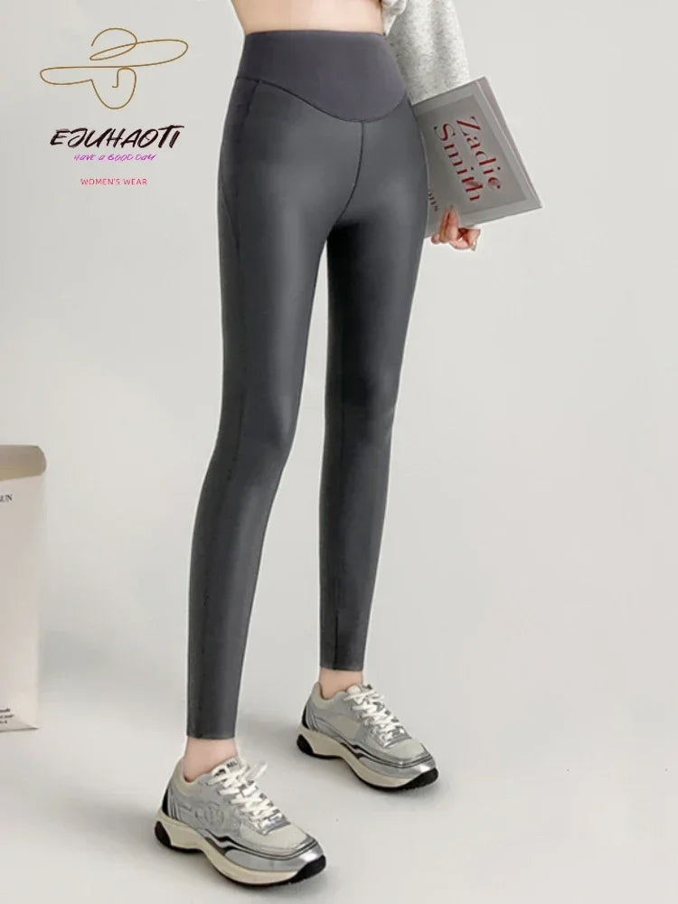 Women's PU Leather Fleece Sexy Leggings Fall New Tight Stretch Pants High Elasticity Waist Splicing Fitness Trouser