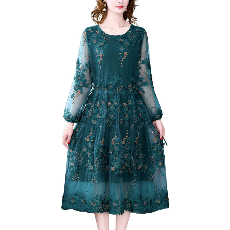 2024New Summer Mesh Floral Embroidery O-neck Flare Sleeve Dress Women Big Swing Patchwork Pleated Dresses Plus Size 4xl