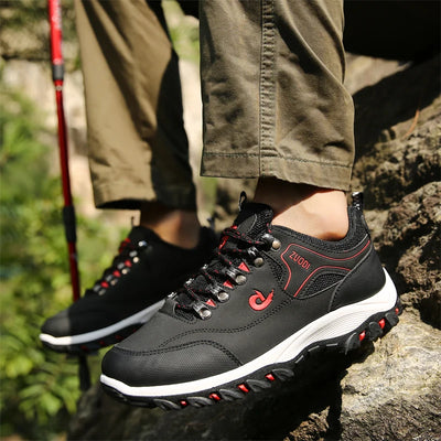 New large size men's casual sports shoes fashion thick sole light comfortable breathable outdoor men Climbing shoes sneakers