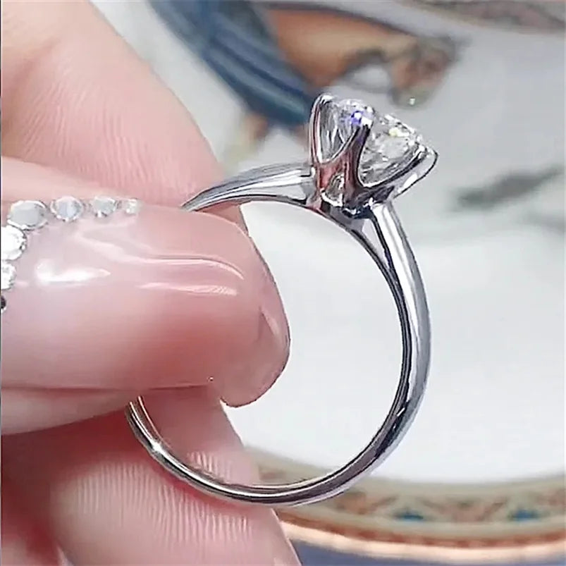 CC Wedding Rings For Women Silver Color 1.5ct 6 Claws Cubic Zirconia Engagement Propose Fashion Jewelry Accessories CC633