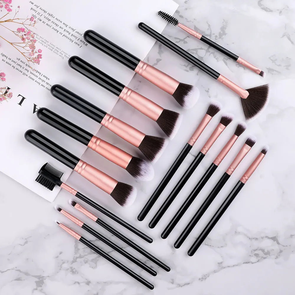 8/16Pcs Soft Fluffy Makeup Brushes Set For Cosmetics Foundation Blush Powder Eyeshadow Kabuki Blending Makeup Brush Beauty Tool