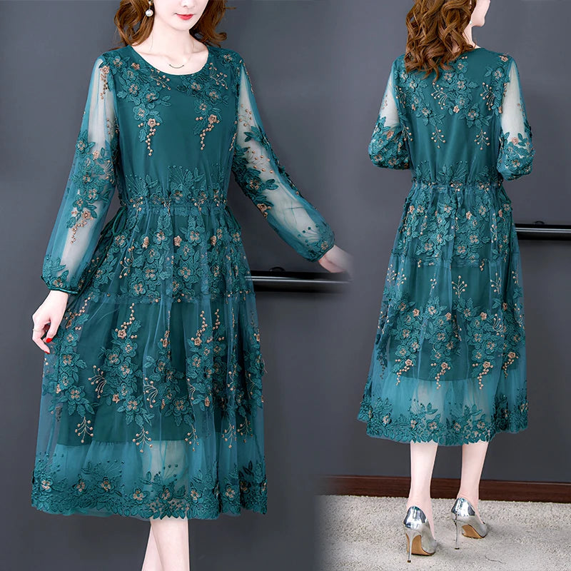 2024New Summer Mesh Floral Embroidery O-neck Flare Sleeve Dress Women Big Swing Patchwork Pleated Dresses Plus Size 4xl