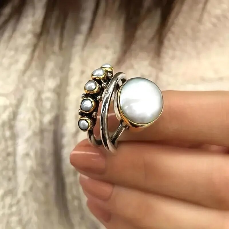 Huitan Vintage Imitation Pearl Women Rings Two Tone Metal Accessories Antique Color Versatile Y2K Girl Finger Ring Party Jewelry