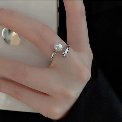 Korean Silver Color Pearl Open Adjustable Ring for Women Simple Fashion Irregular Droplet Shaped Ring Jewely Gifts