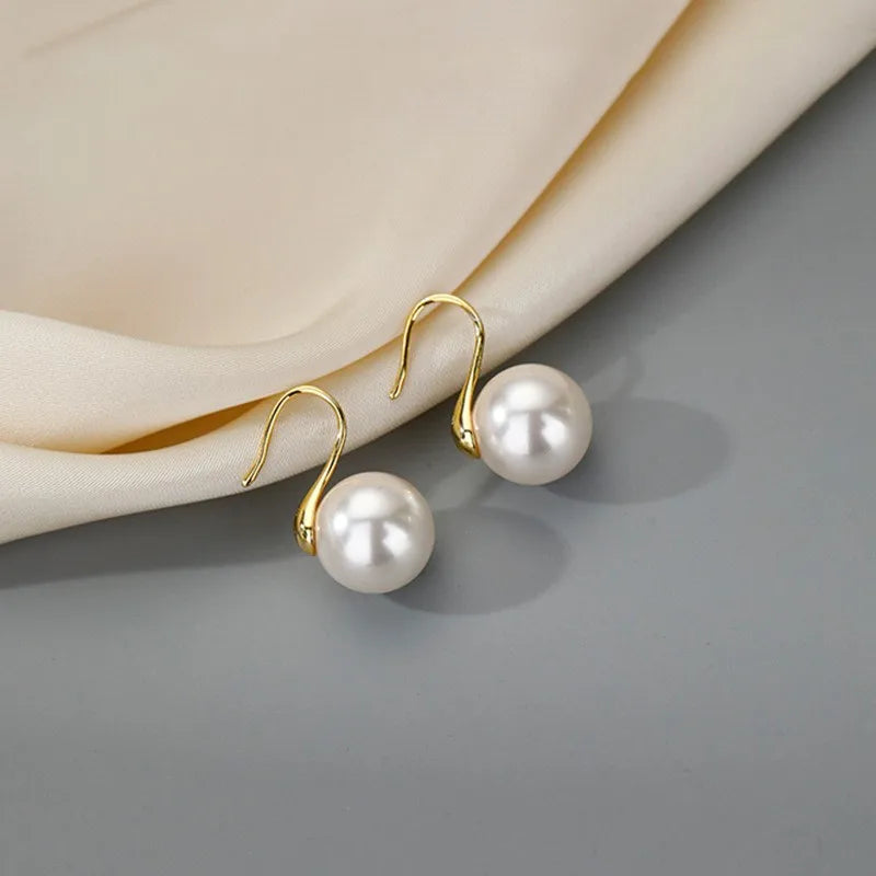 2023 New Senior Sweet Exquisite Pearl Water Drop Profiling Earrings Elegant Fashion Simplicity Women Earrings Jewelry