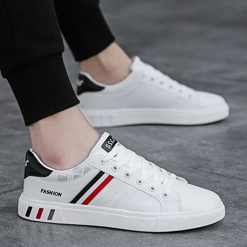 2023 Men's Casual Shoes Lightweight Breathable Men Shoes Flat Lace-Up Sneakers Men White Business Travel Tenis Masculino