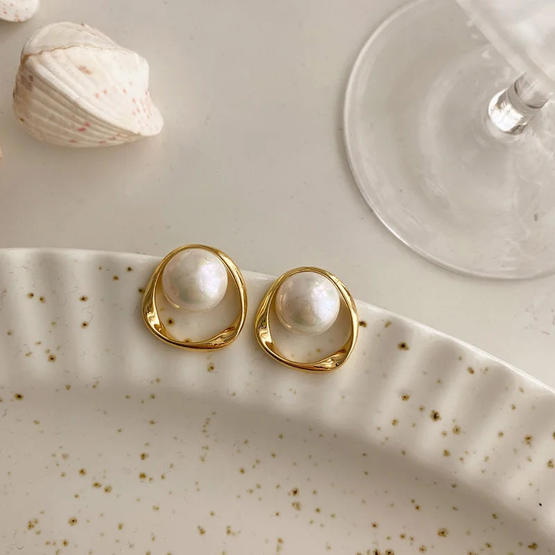 Imitation Pearl Earring For Women Gold Color Round Stud Earrings gift Irregular Design Unusual Fashion jewelry bijoux Femme