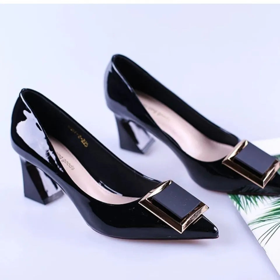 Square Buckle Fashion OL Office Shoes 2023 New Women's Concise Patent Leather Shallow High Heels Shoes Pointed Toe Women Pumps