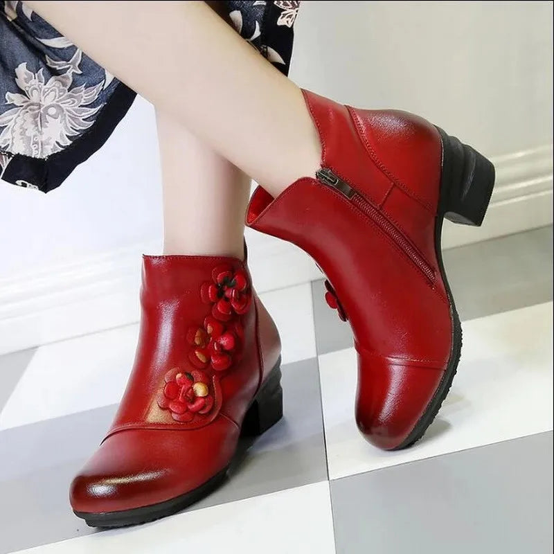 YAERNI Autumn Winter Shoes Woman Cow Leather Flower Shoes Comfort Med Heel Ankle Boots Genuine Leather Fashion Shoes women