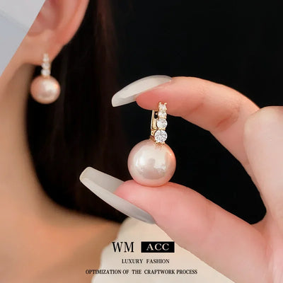 Elegant French Style Gold Plated Zirconia Pearl Clasp Hoop Earrings High End Feel Luxury Lightweight Women's Jewelry Wholesale