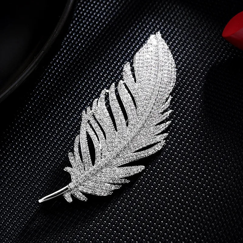 SUYU Luxury Copper Micro Inlaid Cubic Zirconia Feather Brooch Women Wedding Jewelry Gift Clothing Accessories