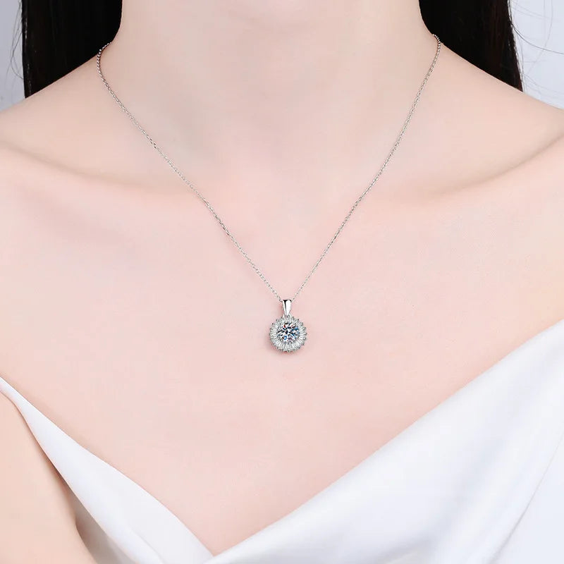 EWYA 1 Carat D Color Moissanite Pendant Necklace for Women Party Fine Jewelry 925 Sterling Silver Diamond Neck Chain Necklaces